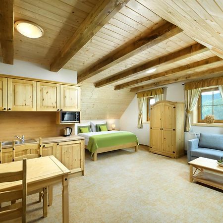 Apartmany A Studia Lucky, Ski-In Ski-Out ,Chopok Jasna, Demaenovska Dolina Екстериор снимка